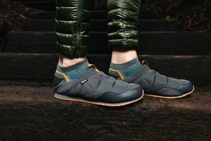 Darn Tough-Light Hiker No Show Lightweight Hiking Socks