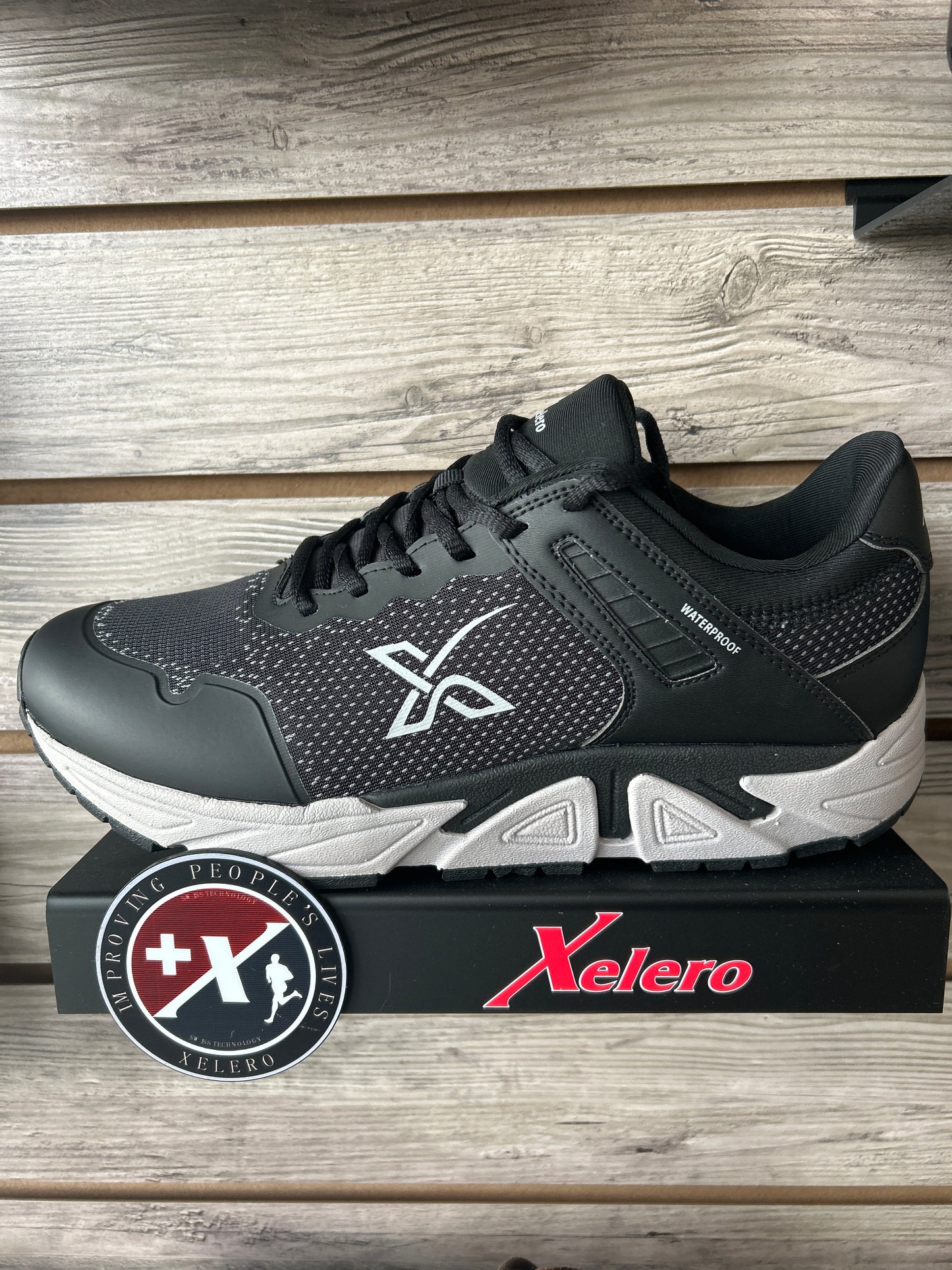 Xelero Genesis WP Men’s